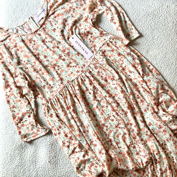 JessaKae | Morning Dew Floral Dress - Picture 4 of 9